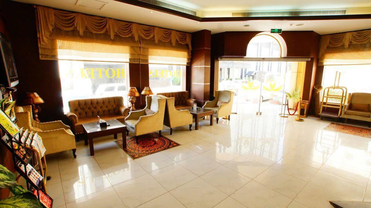 Al Muhaidb King Abdul Aziz - Al Malaz Riadh Exterior foto